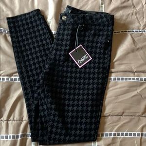 Nanette lepore Houndstooth velvet jeggings